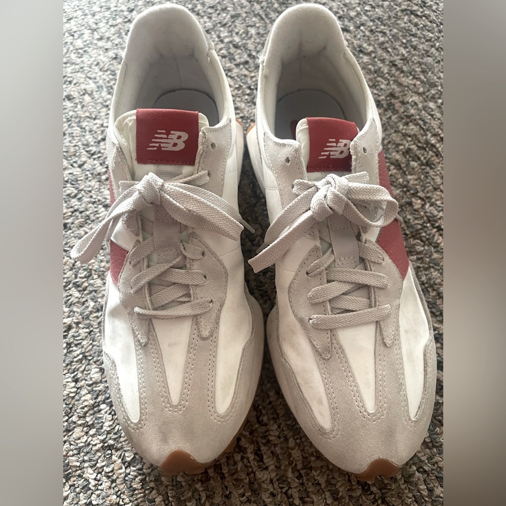 New Balance 327 Sneakers women's Size 10